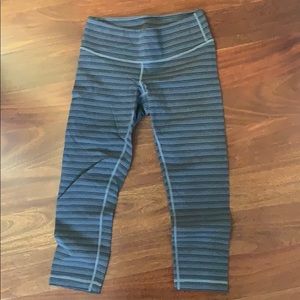 Lulu lemon cropped leggings